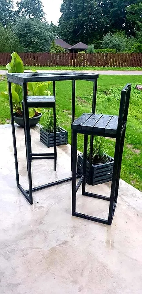 Lauko baldai, pašto dėžutės