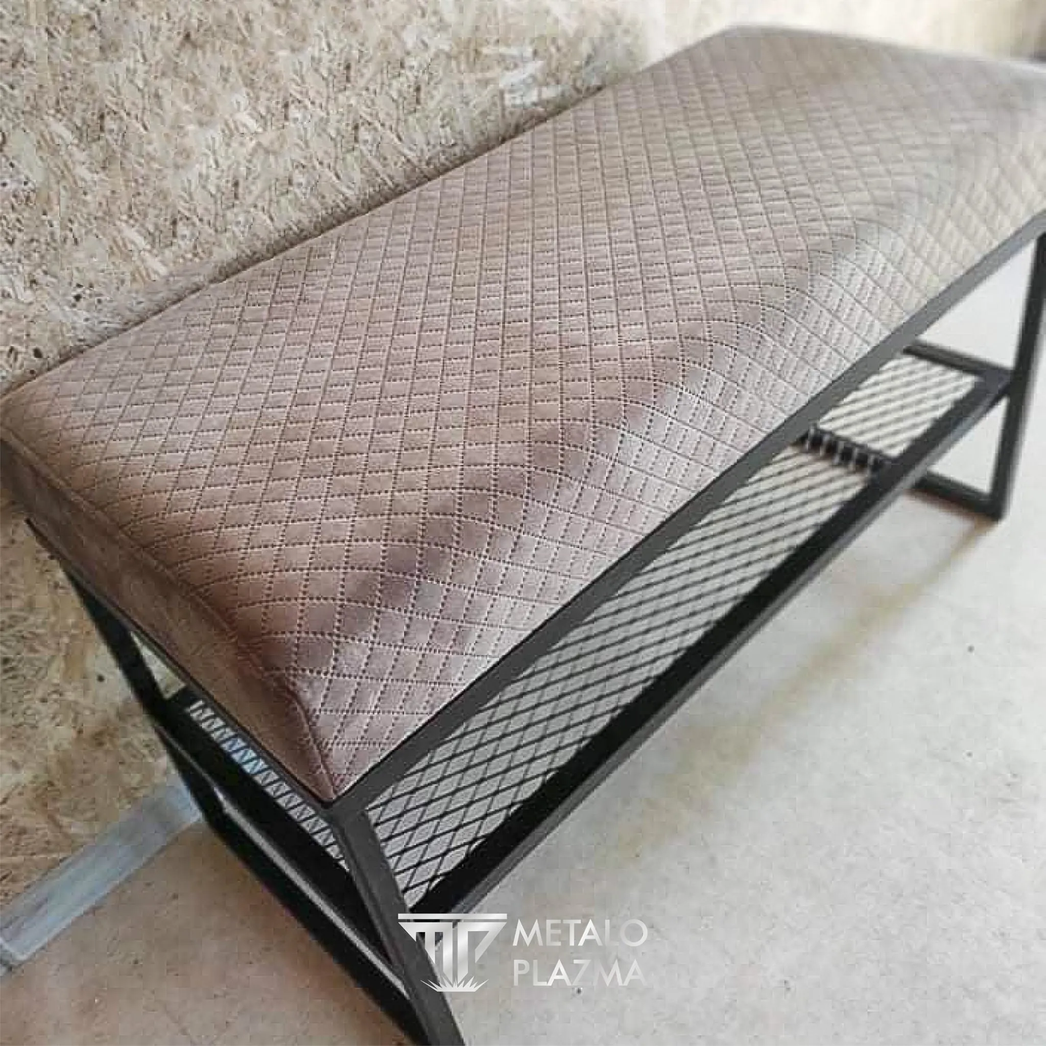 Lauko baldai, pašto dėžutės