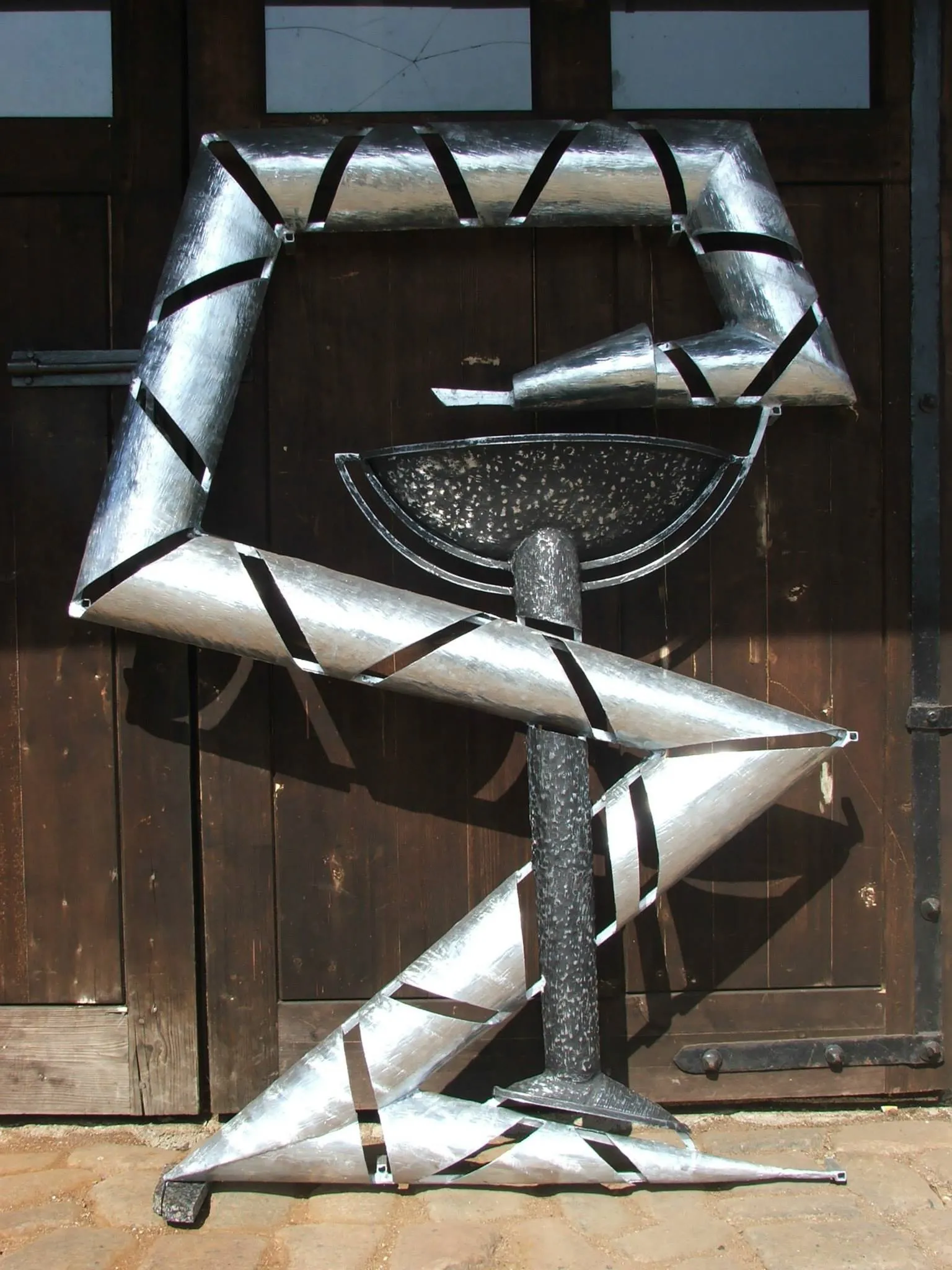 Meninės kalvystės gaminiai