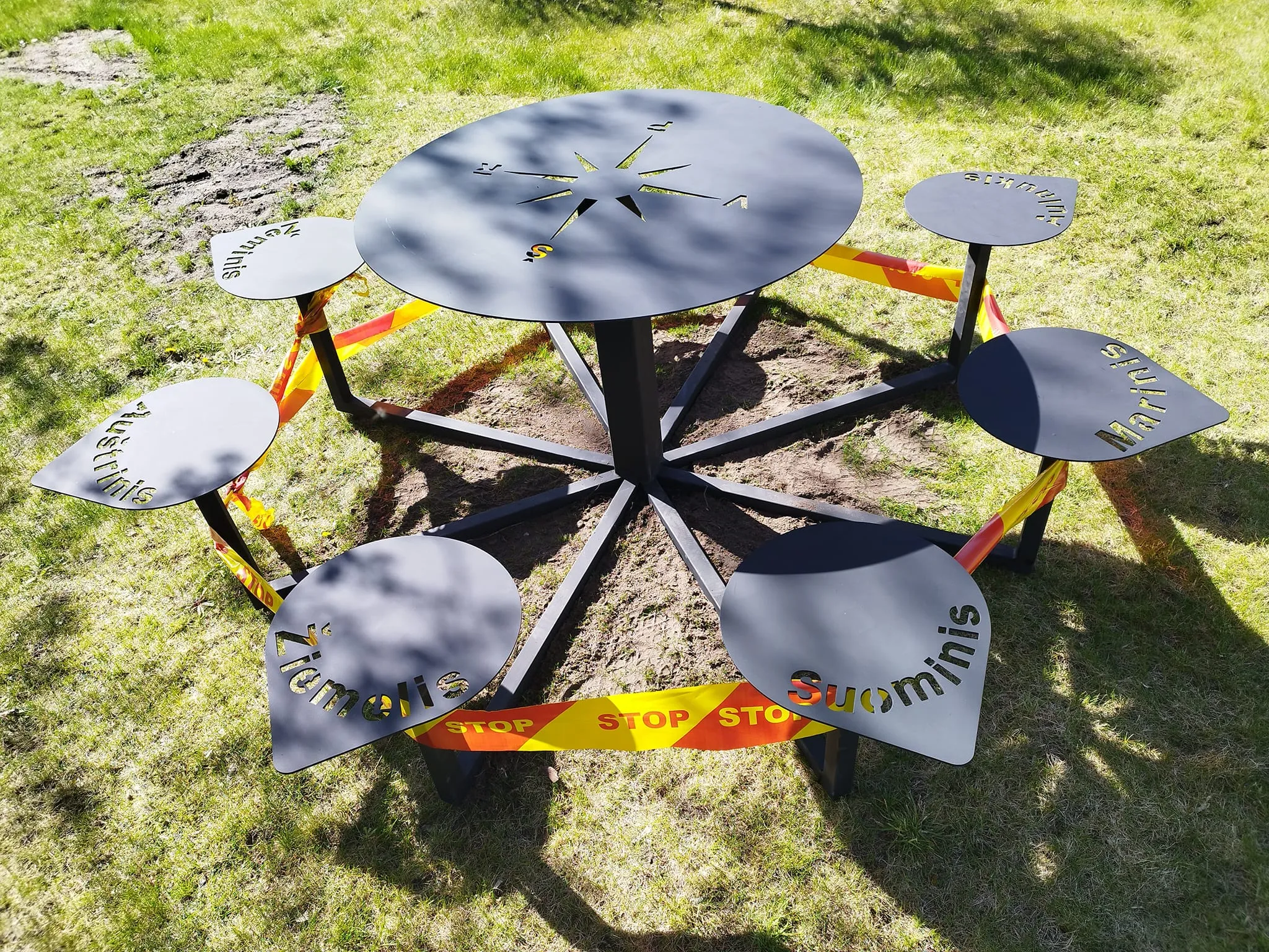 Meninės kalvystės gaminiai