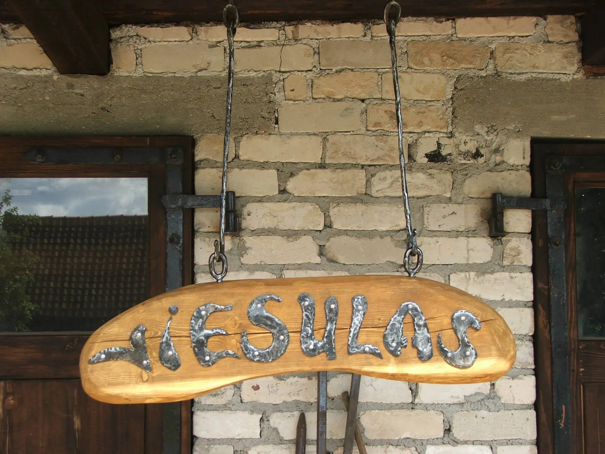 Meninės kalvystės gaminiai